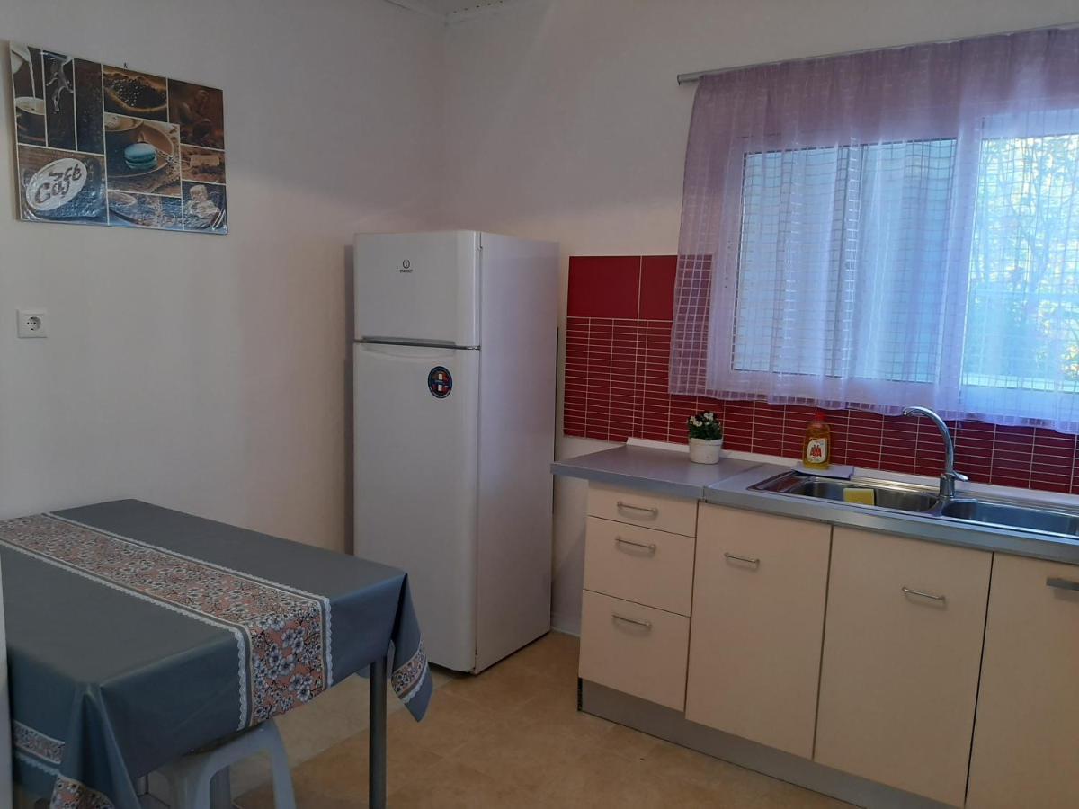 Cozy Flat In Nea Makri Lejlighed Eksteriør billede