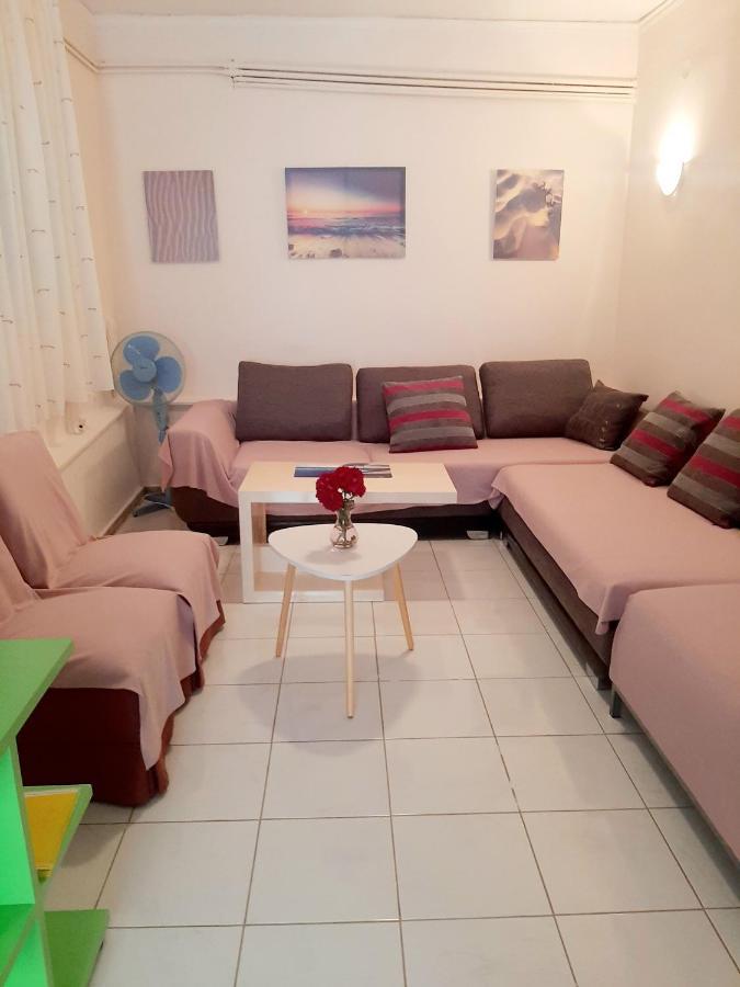 Cozy Flat In Nea Makri Lejlighed Eksteriør billede