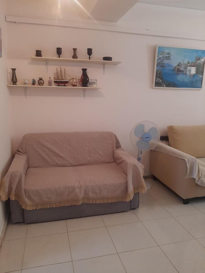 Cozy Flat In Nea Makri Lejlighed Eksteriør billede